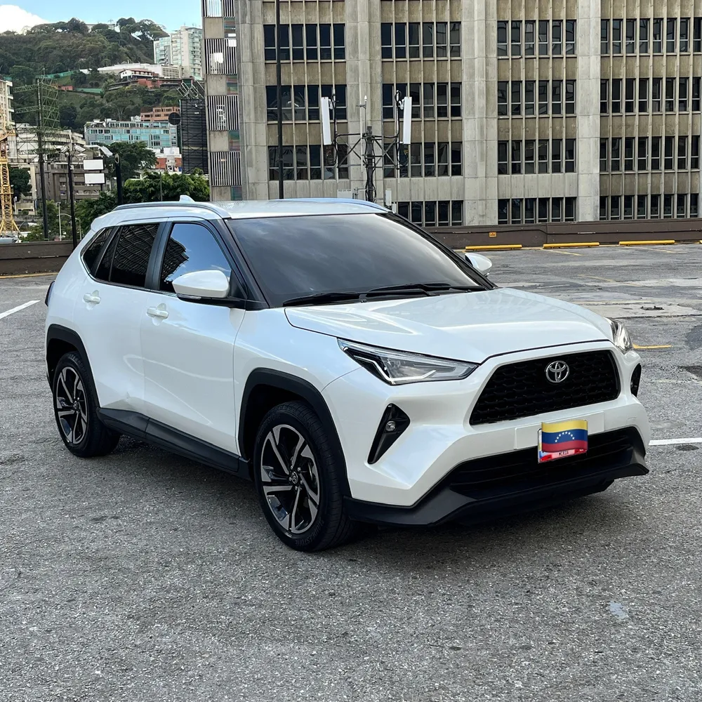 Toyota Yaris Cross 2024 Blanco Caracas
