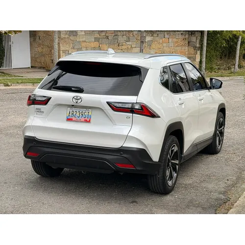 Toyota Yaris Cross 2024 Blanco Caracas