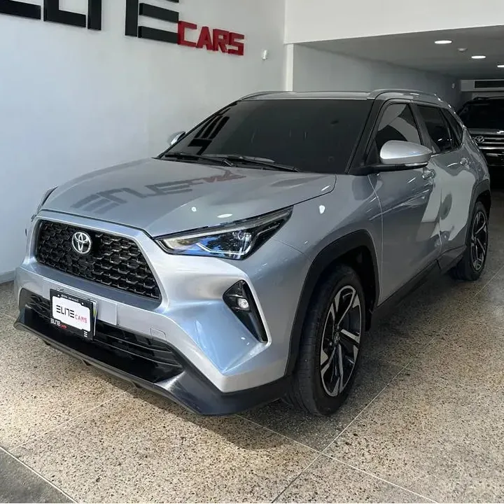 Toyota Yaris Cross G 2023 Plateado Caracas