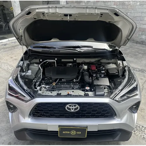 Toyota Yaris Cross G 2025 Plateado Caracas