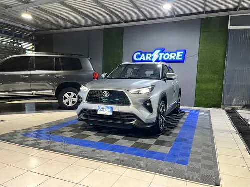 Toyota Yaris 2026 Plateado Caracas