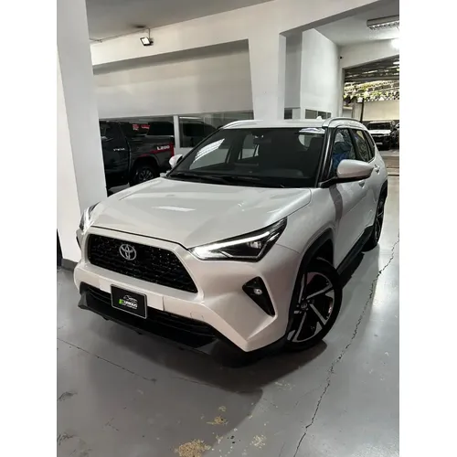 Toyota Yaris Cross 2026 Blanco Caracas