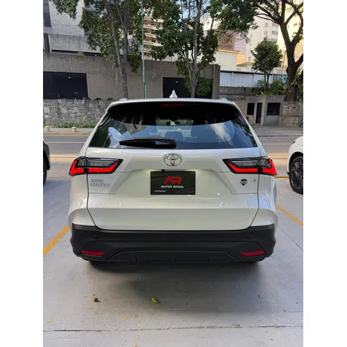 Toyota Yaris Cross G 2025 Blanco Caracas