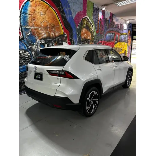 Toyota Yaris Cross 2026 Blanco Caracas