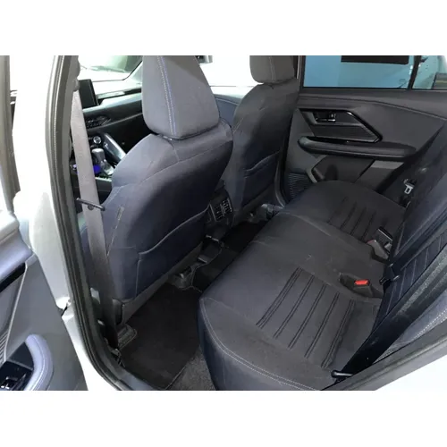 Toyota Yaris Cross G 2023 Plateado Caracas