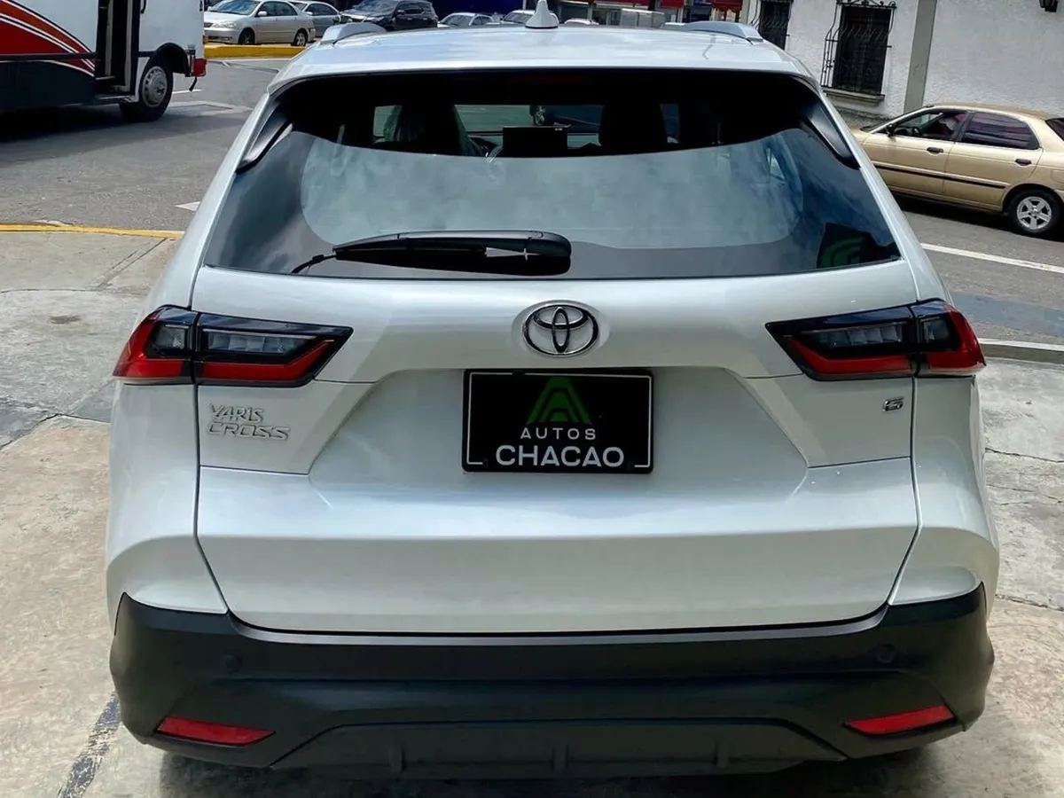 Toyota Yaris Cross 2025 Blanco Caracas