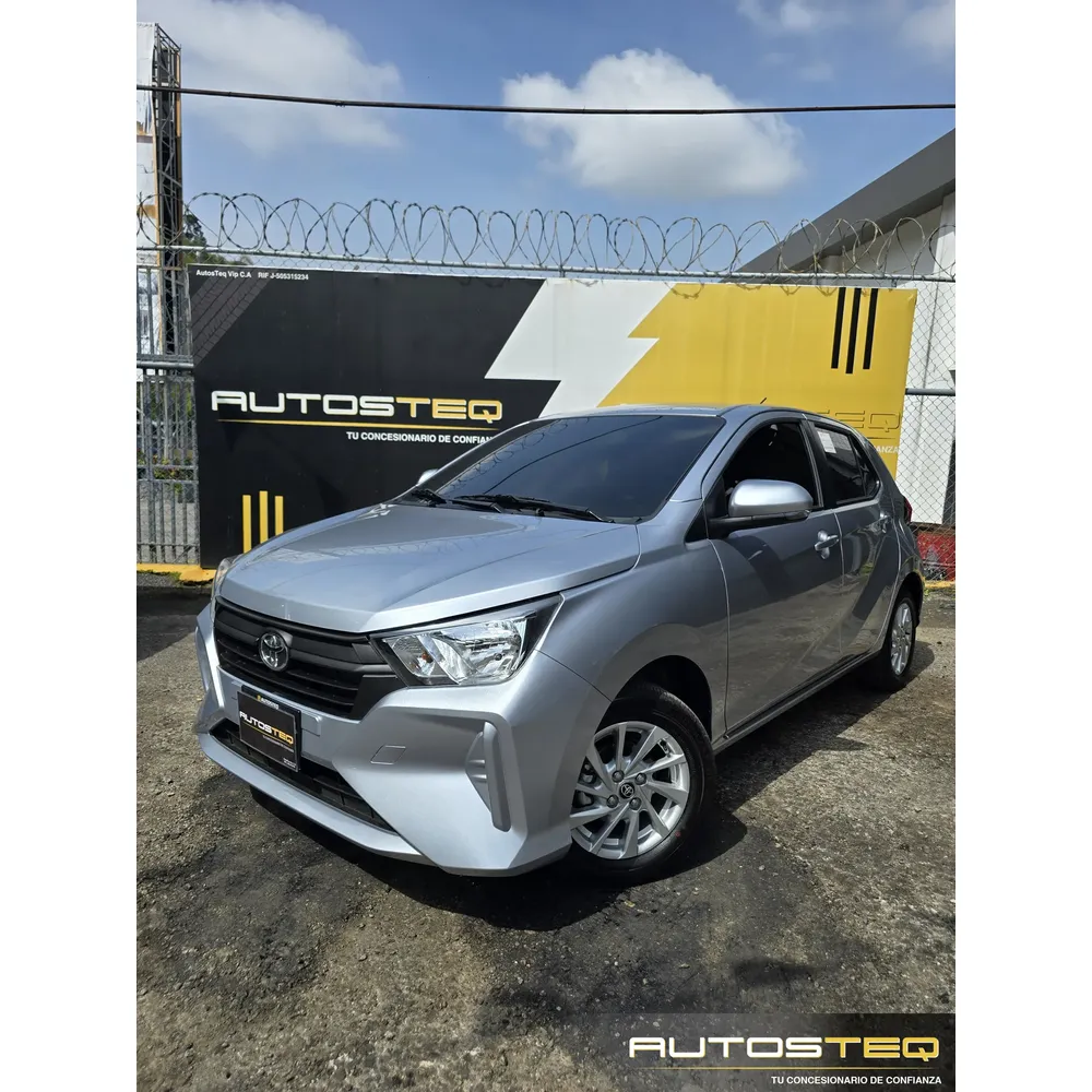 Toyota Yaris E 2025 Blanco San Antonio
