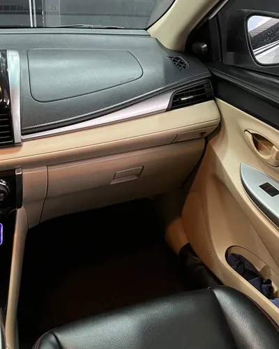 Toyota Yaris E 2014 Blanco Caracas
