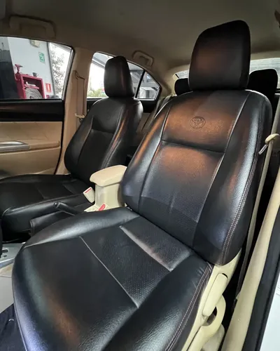 Toyota Yaris E 2014 Blanco Caracas