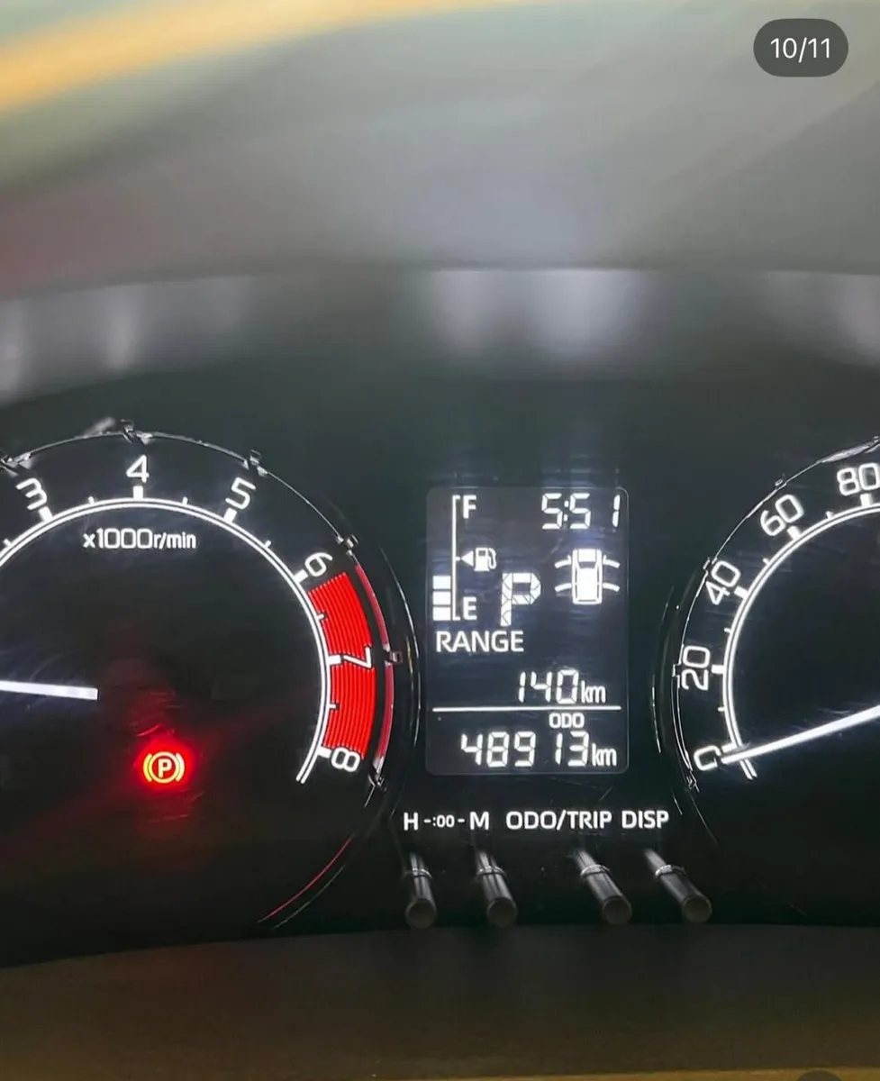 Toyota Yaris E 2024 Beige Caracas