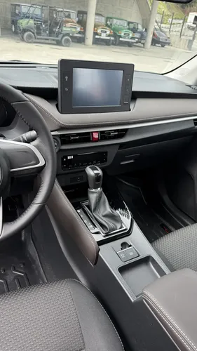 Toyota Yaris E 2025 Blanco