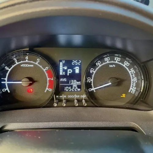 Toyota Yaris E 2025 Blanco Caracas