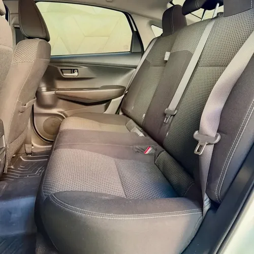 Toyota Yaris E 2025 Blanco Caracas