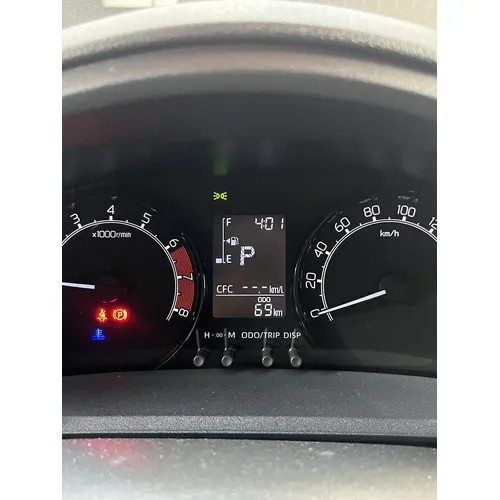 Toyota Yaris E 2026 Blanco Caracas