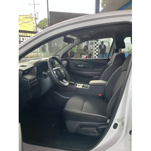 Toyota Yaris E 2026 Blanco Caracas