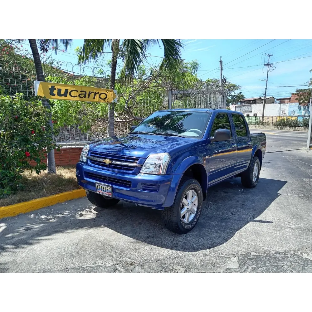 Toyota Yaris E 2024 Rojo Caracas