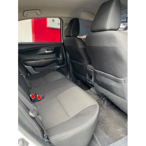 Toyota Yaris E 2024 Blanco Caracas