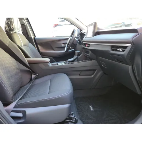 Toyota Yaris E 2025 Gris Caracas