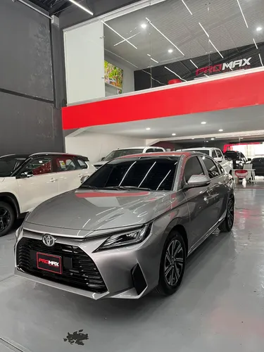 Toyota Yaris E Año 2025