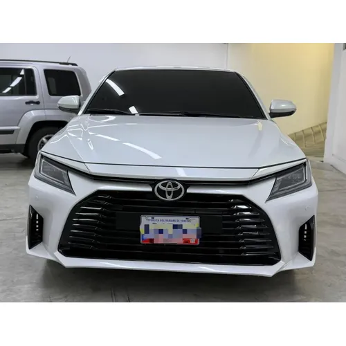 Toyota Yaris G 2023 Blanco Caracas
