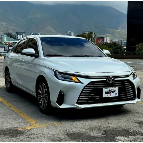 Toyota Yaris G 2025 Blanco Caracas