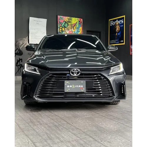 Toyota Yaris G 2024 Gris Caracas