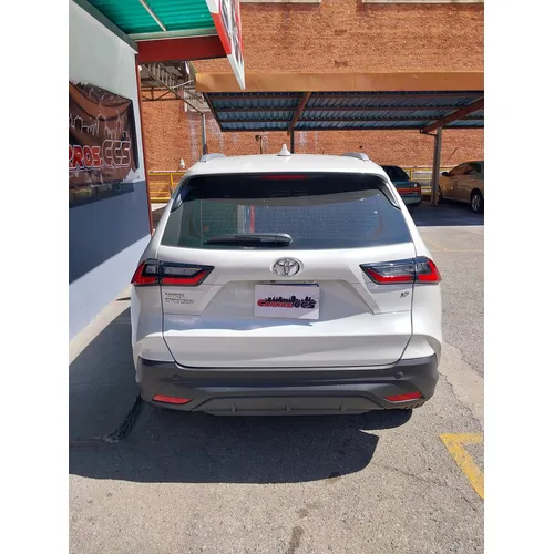 Toyota Yaris G 2025 Blanco Caracas