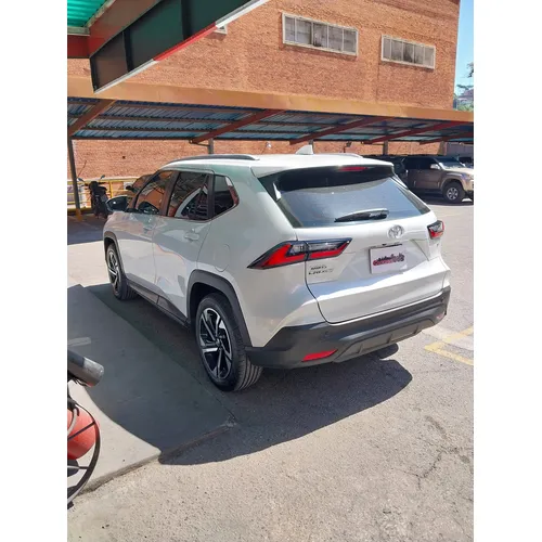 Toyota Yaris G 2025 Blanco Caracas