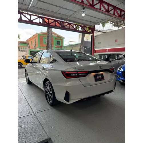 Toyota Yaris G 2025 Blanco Caracas