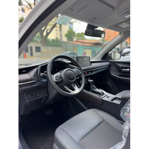 Toyota Yaris G 2026 Blanco Caracas