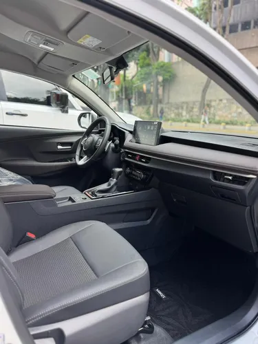 Toyota Yaris G 2026 Blanco Caracas