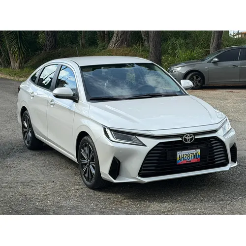 Toyota Yaris G 2026 Blanco Caracas