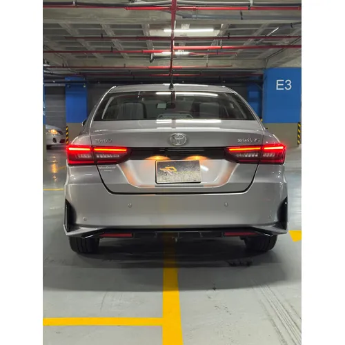 Toyota Yaris 2026 Plateado Caracas