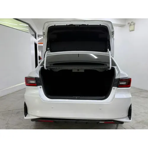Toyota Yaris G 2023 Blanco Caracas