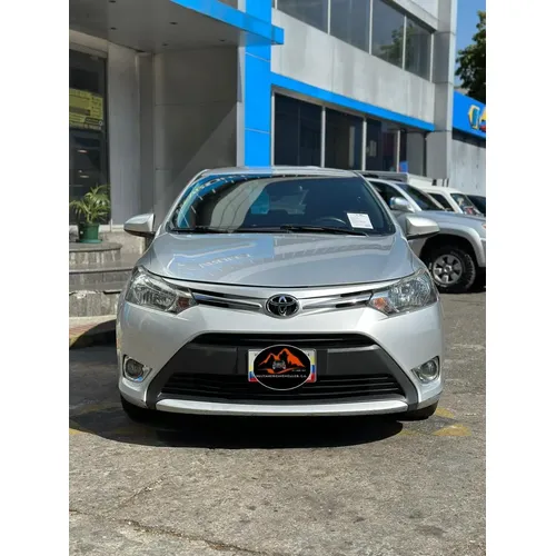 Toyota Yaris Le