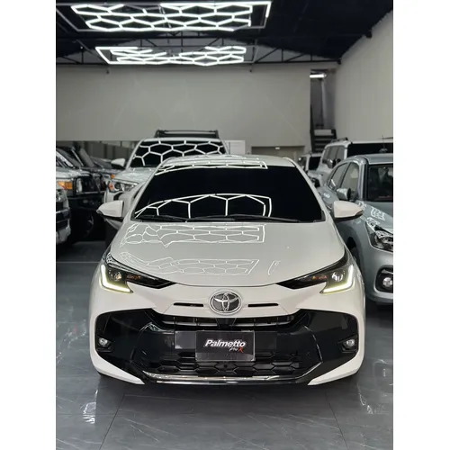 Toyota yaris S 2023 Blanco Caracas