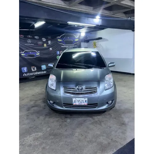 Toyota Yaris 2006 Plateado Caracas