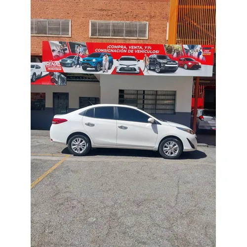 Toyota Yaris G 2020 Blanco Caracas
