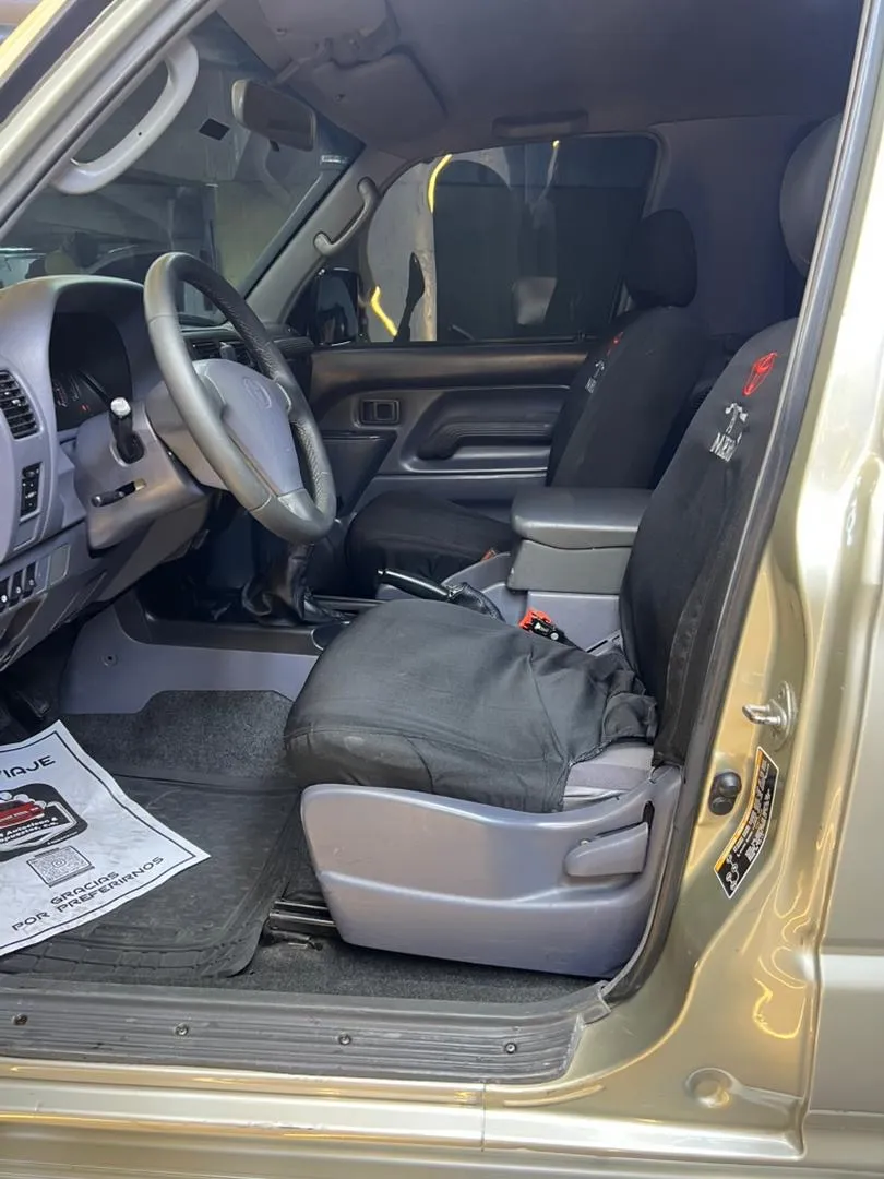 Toyota prado Merú 2008 4x4 plata9