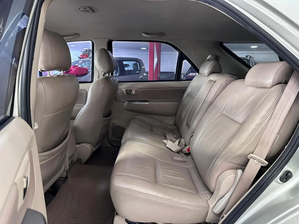 Toyota Fortuner 2007 Verde Caracas