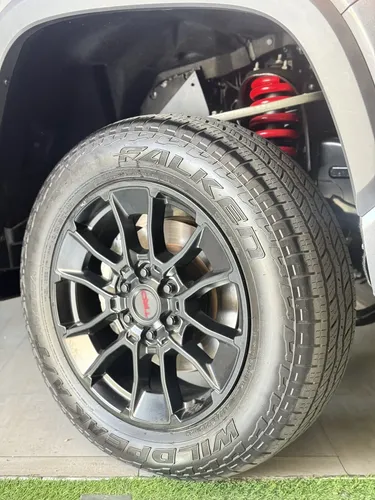 Toyota Tundra TRD Off Road 2024 Gris Barquisimeto