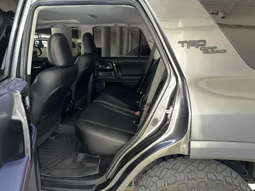 Toyota 4Runner TRD Sport 2023 Gris Valencia