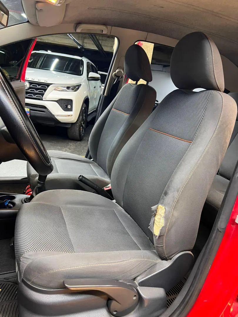 Volkswagen Fox 2008 hatchback rojo9