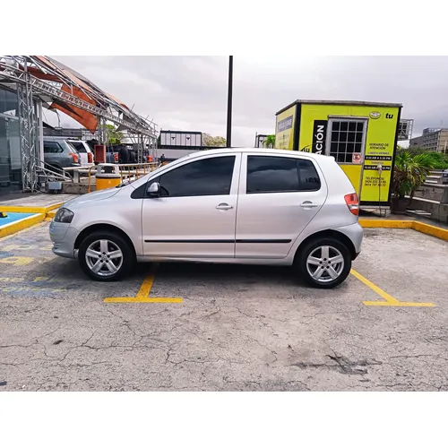 Volkswagen Fox 2008 Plateado Caracas