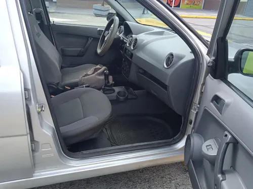 Volkswagen Gol 2007 Plateado Caracas