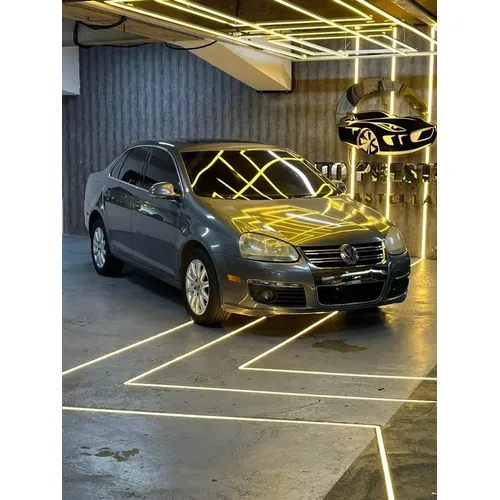 Volkswagen Jetta 2006 Gris Caracas
