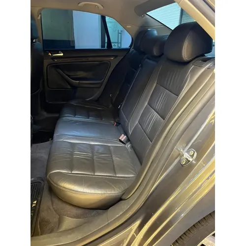 Volkswagen Jetta 2006 Gris Caracas