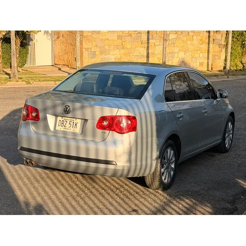 Volkswagen Jetta 2006 Plateado Caracas