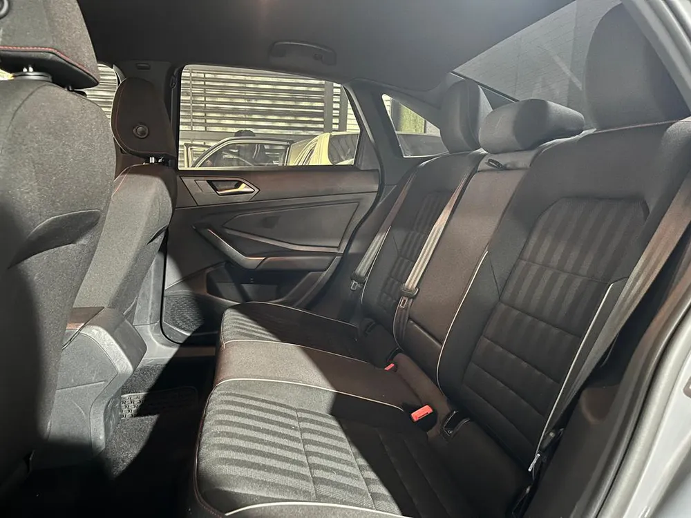 Volkswagen Jetta GLI 2019 Gris Caracas