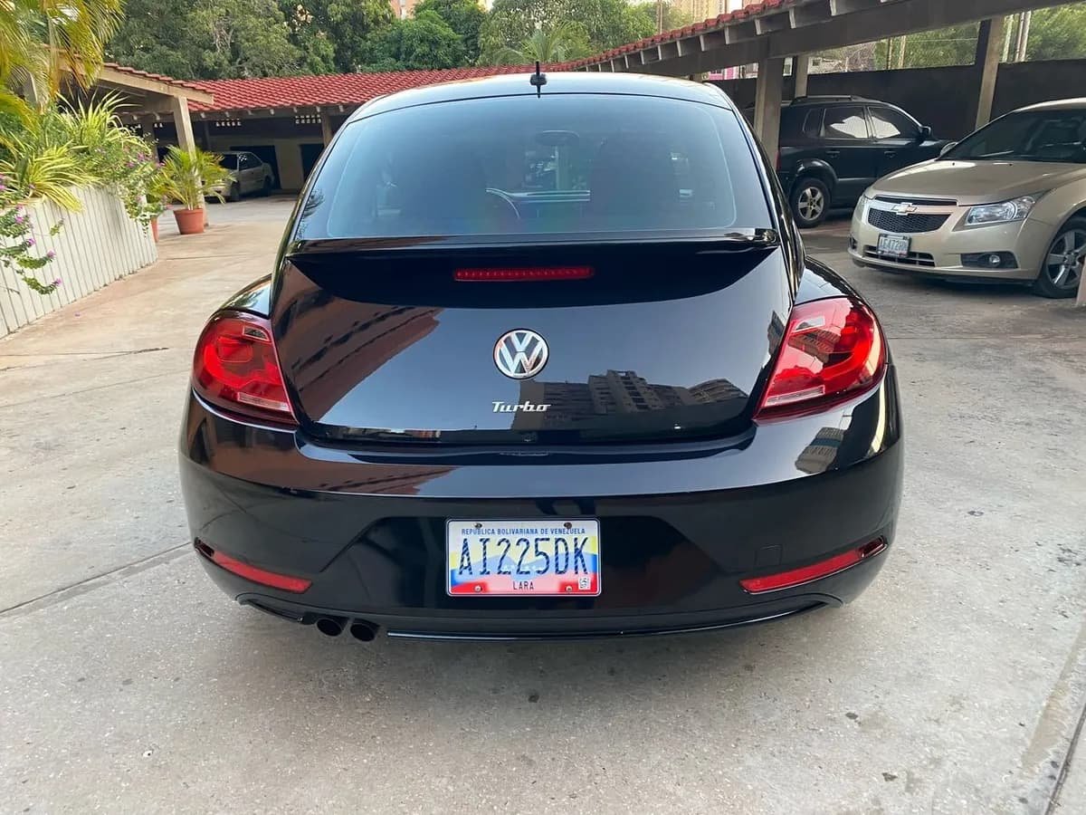 Volkswagen New Beetle Automático 2019 Negro